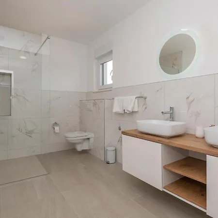 Beautiful In With Kitchen Grubine