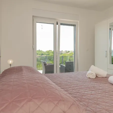 בית נופש Beautiful In With Kitchen *